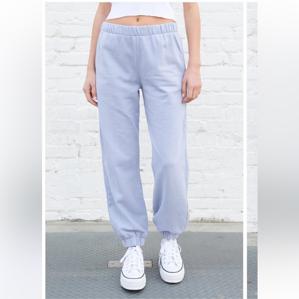 Brandy Melville Rosa Sweatpant